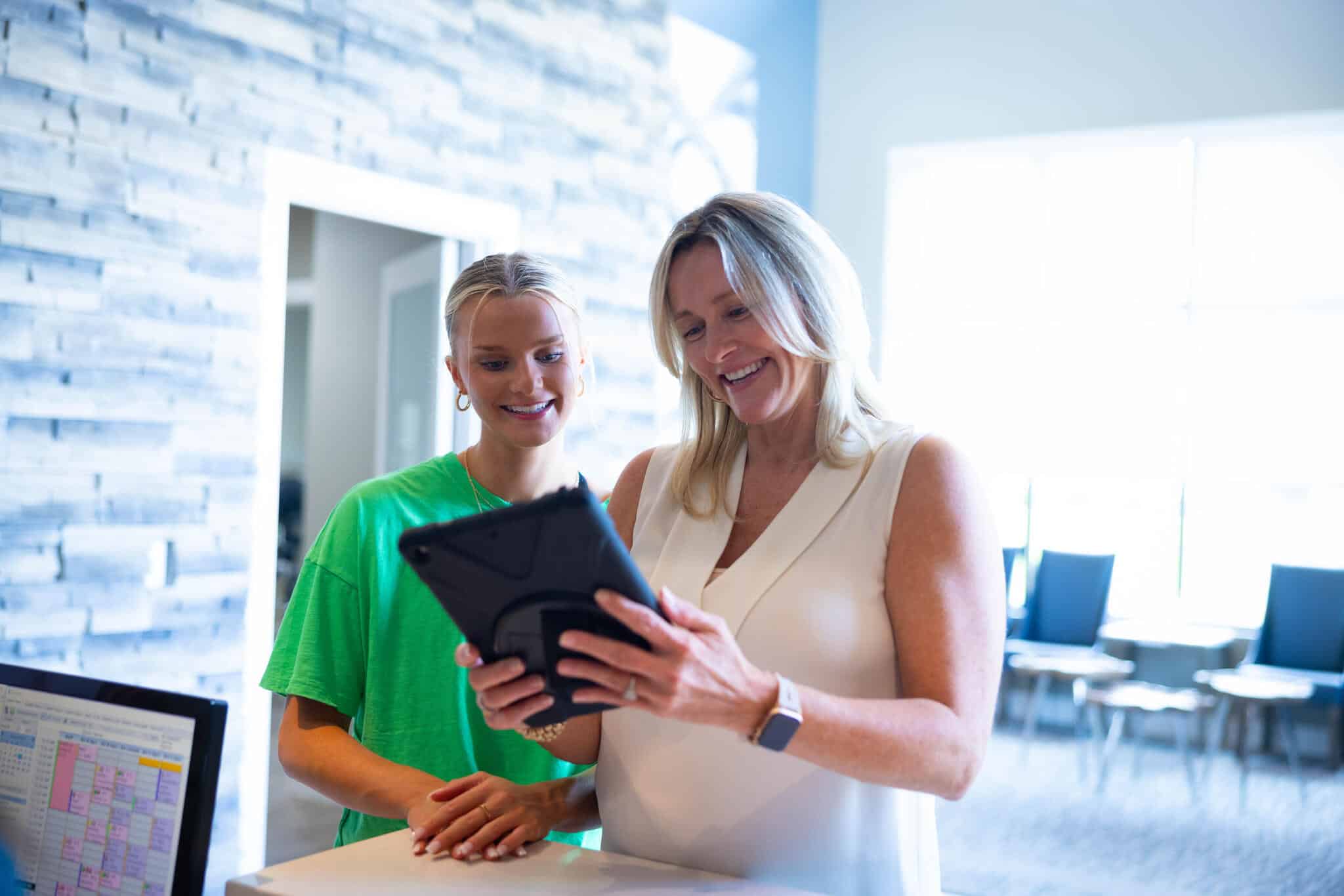 Happy Patient Candid - NWA Endodontic Specialists - Bentonville, AR & Fayetteville, AR